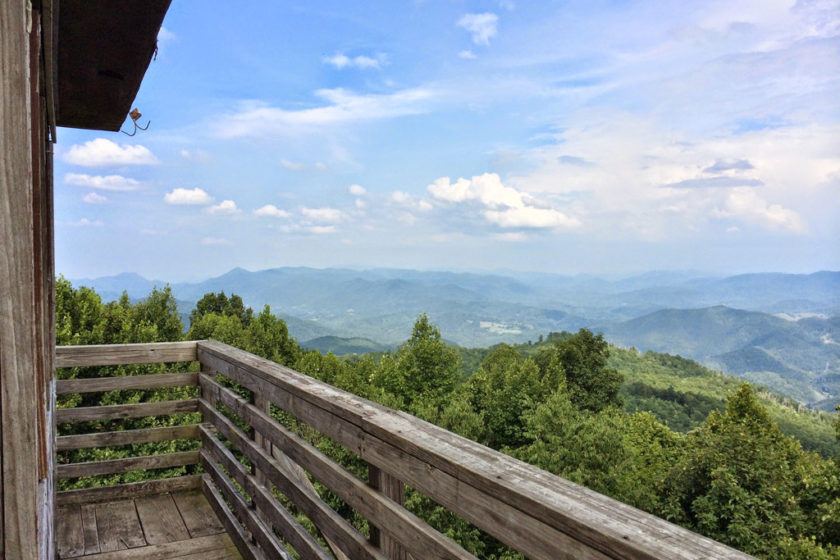 richmountainfiretowernc-by-appalachianswede-840x560 richmountainfiretowernc-by-appalachianswede-840x560