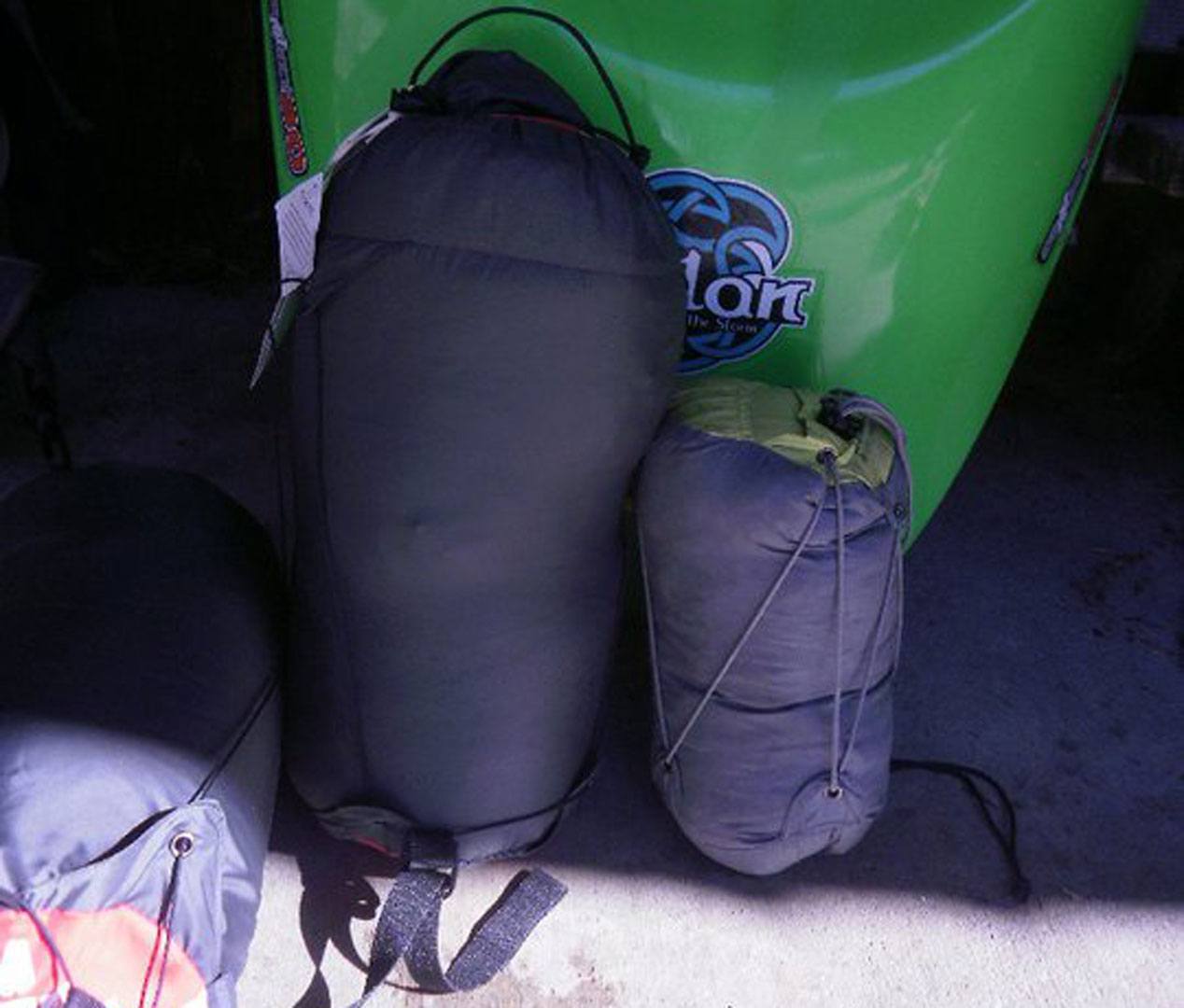 Compression size comparison: a 20 degree sleeping bag on the left vs. a 40 degree sleeping bag on the right. 