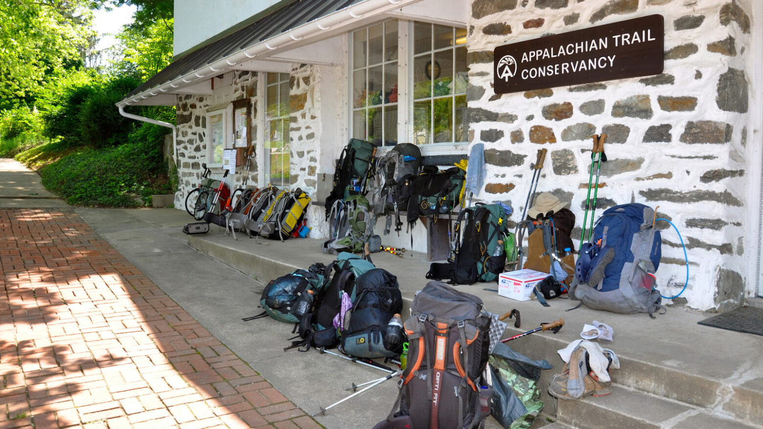 Hike the Appalachian Trail on a Budget: 6 Ways to Save Money on Your A ...